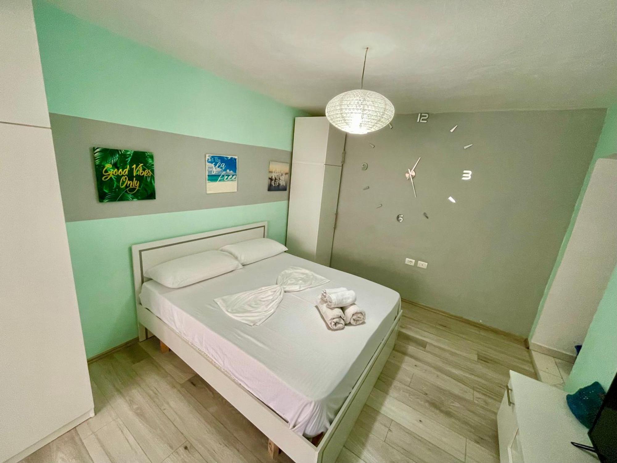 Superb Studio Apartment Near To The City Center Tirana Exterior foto